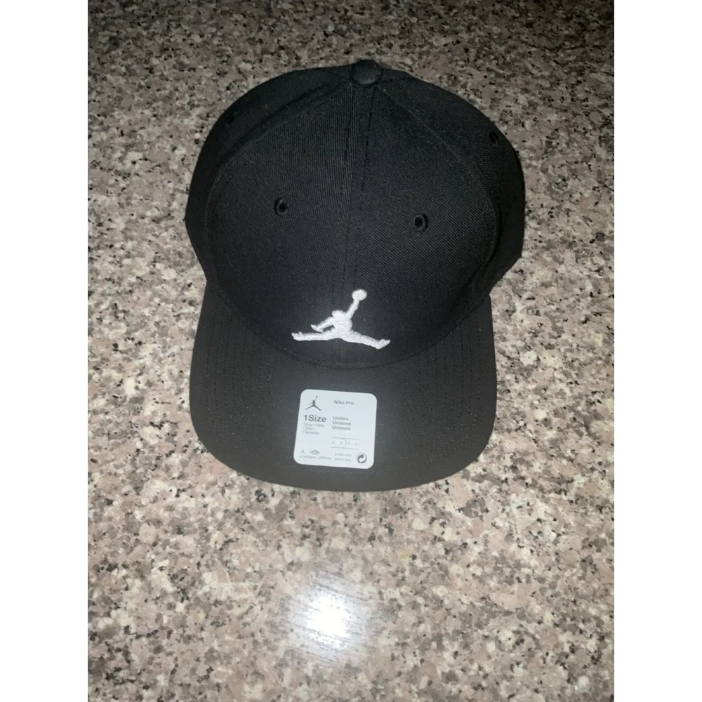 Air Jordan Hat Mens Jumpman Pro Snapback Embroidered Logo Black White